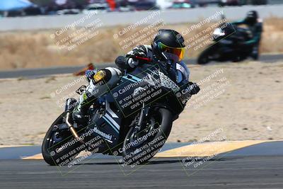 media/Apr-15-2022-Apex Assassins (Fri) [[9fb2e50610]]/Trackday Level 2/Session 4/Turn 4/